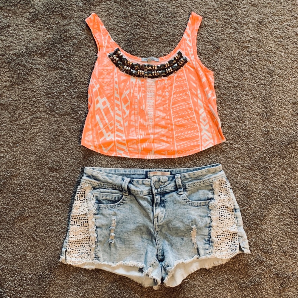 Charlotte Russe Crop Top | size S